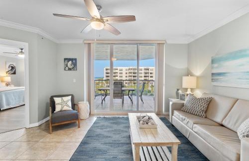 Fort Walton Beach Apartment | Destin West Heron 505 - Bay Views - Overlooking the Lazy River - Free Beach Svc