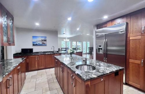 Southwest Anaheim House | Destination #09