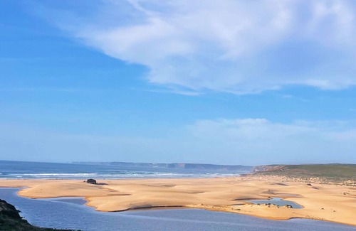 Lagos Apartment | Destination for Couple, Surfers, Hikers, and Nature Lovers!