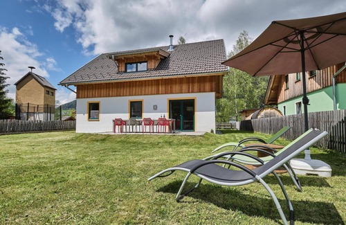 Sankt Michael im Lungau Ski Chalet | Detached chalet with garden and ski storage