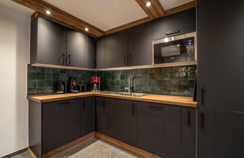 Kitzbuehel Ski Chalet | Detached chalet, sunny location with sauna and bar