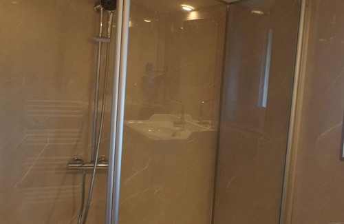 Saint-Pierre-Tarentaine House | Detached country house for up to six people