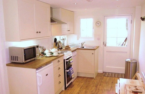 Saxmundham Cottage | Detached cosy cottage for 2 in rural Suffolk countryside