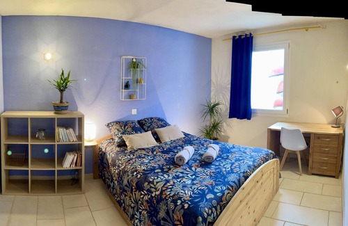 Saint-Martin-d'Ardeche House | Detached house 6/10 pers. Ardèche gorges.