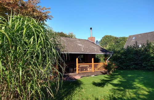 Garding House | Detached holiday home with a large garden