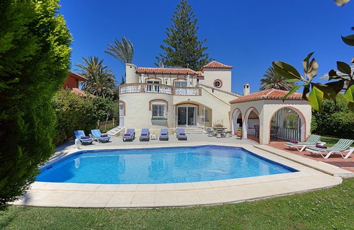 Urbanizacion Marbessa Villa | Detached Holiday Villa with private swimming Pool in Marbella