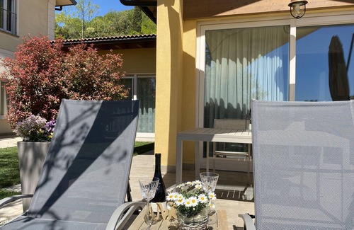 Roe Volciano House | Detached house and pool