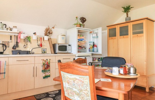 Dunchideock Cottage | DETOX DUNCHIDEOCK, with a garden in Exeter