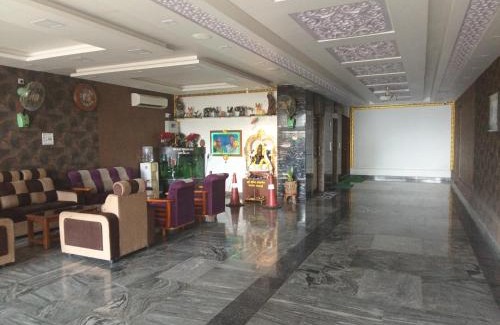 Chennai Hotel | Devi Palace