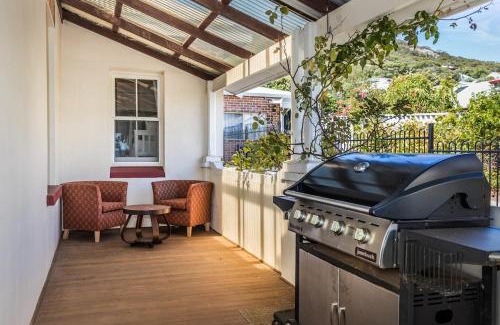 Albany House | Devine's on Stirling