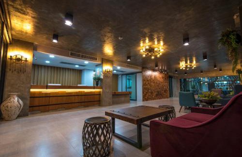 Nai Mueang Hotel | deVloft hotel Korat