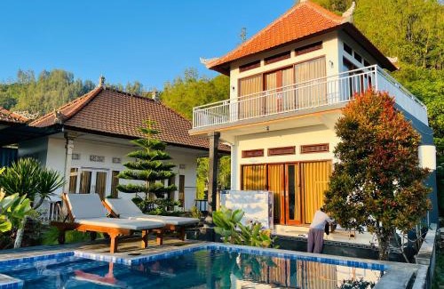 Songan House | Dewangga Mountain View