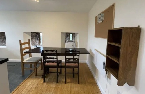 Much Birch House | Dews Barn, Country Half Acer Field Retreat