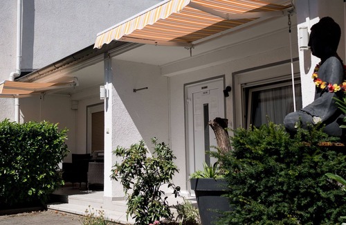 Darmstadt Apartment | DG. - Apartments near the city center