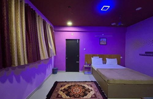 Mahabalipuram Beach House | Dhanalakshmi Guests House