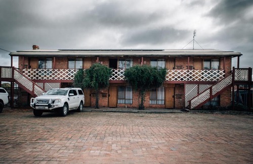 Stawell Hotel | Diamond House Heritage Restaurant and Motor Inn