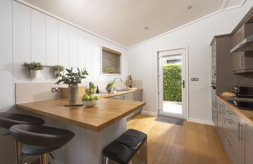 Cheddar Cabin | Diamond Lodge, Strawberryfield Park