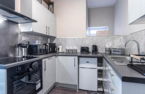 Balti Triangle Apartment | Diamond Studio Luxury Flat for 3 - Super Fast WiFi