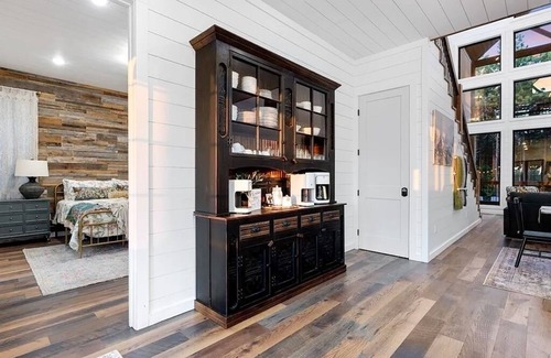 Pickens Cabin | Diamond Sunset Retreat w/Pool, Hot Tub, Game Room & Stunning Outdoor Spaces!