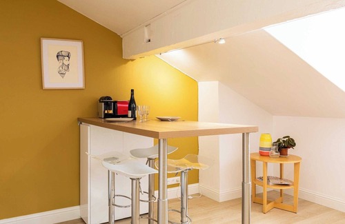 Saint Michel - Mairie Apartment | DIFY Reinach - Jean Macé