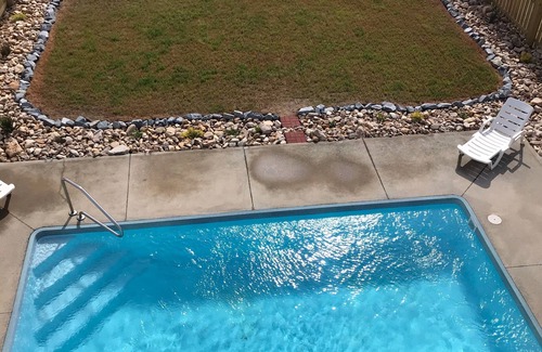 Kill Devil Hills Cottage | Diggin’ It- Beach Road, Private pool & Hot tub