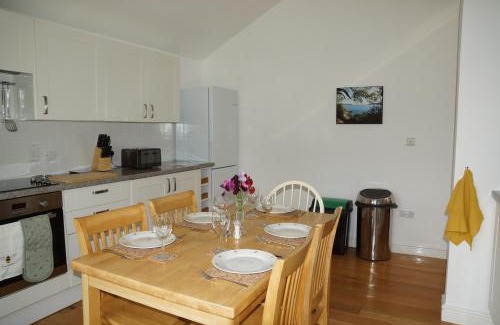 Holsworthy House | Dilly Dally Barn
