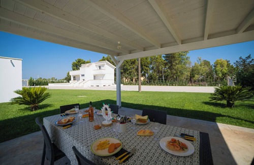 Galatina Apartment | Dimora Cristal With Pool And Padel, Galatina, Italy