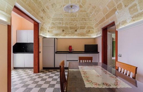 Sannicola House | Dimora Don Attilio by BarbarHouse