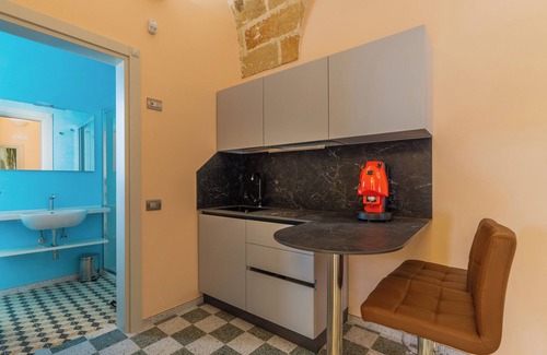 Sannicola House | Dimora Don Attilio by BarbarHouse