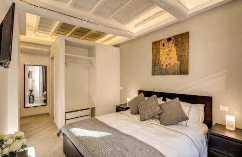 Rione XI Sant'Angelo House | Dimore Costaguti