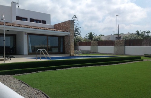 San Antonio Bay Villa | DINASTY VILLA LOCATED IN ONE OF THE BEST AREAS OF IBIZA.