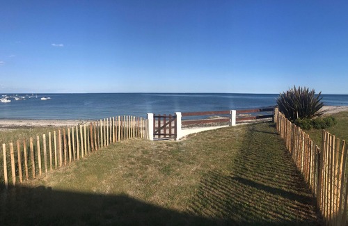 Loctudy Ski Chalet | Direct access to the beach - House for 11
