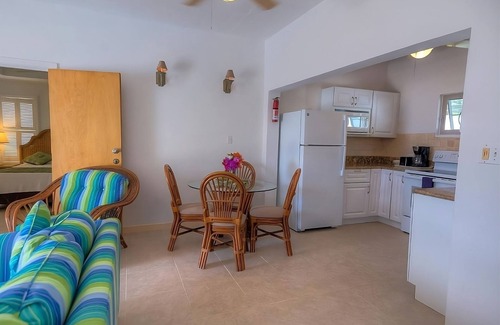 Shoal Bay House | Direct Beach Access! 2 Bedroom Poolside w/Porch! Near Maundays Bay!