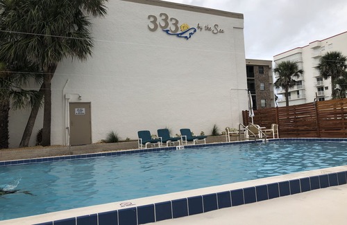 Cocoa Beach Condo | Direct Ocean Front Condo in Cocoa Beach 3rd Floor-Heated Pool