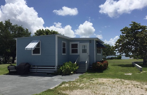 Little Torch Key Cottage | Direct Oceanfront Cottage-Sunrise View- #2,