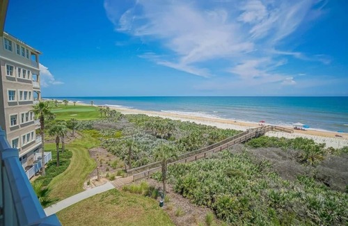 Palm Coast Condo | Direct Oceanfront Paradise with Gigabit Internet and 55” 4K Streaming TV!