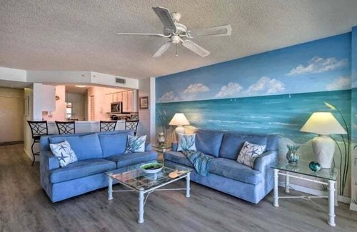 Seawinds Condo Condo | Direct oceanfront Ormond Beach condo with private balcony, heated pool and garage