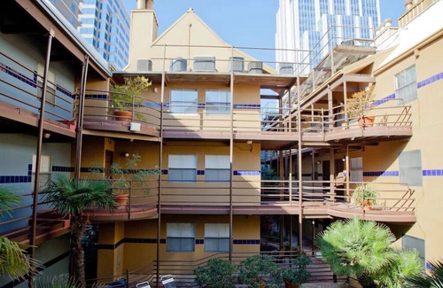 Waller Creek District Condo | Director’s Suite 4 Bedrooms