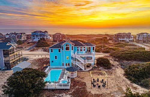 Carova Beach House | Discount Oct/Nov Htd pool/hotub, firepit oceanview, Wild Horses, 6 bed 7 baths