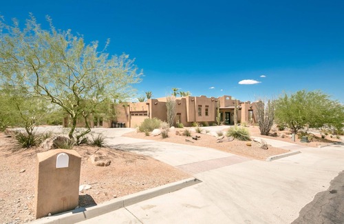 Lake Havasu City House | Discounted Oct.! Luxury, spacious, and cozy, quiet family retreat.