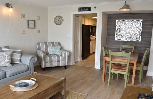 Litchfield by the Sea Condo | DISCOUNTED RATES FOR SUMMER! DON'T MISS IT! BOOK NOW!