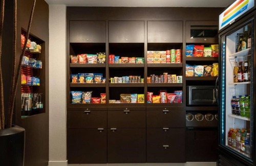 Pasadena House | Discover a Great Old Town Pasadena Hotel for Your Stay