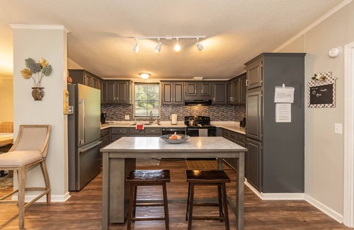 Durham House | Discover Durham, just a quick 11-minutes from Duke University