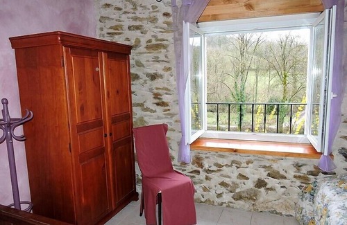 Montredon-Labessonnie House | Discover our gîte for everyone: spacious, comfortable and accessible!