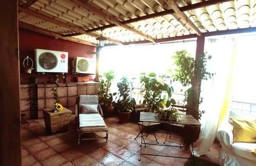 Ecija House | Discover La Casa de las Violetas in the heart of Ecija