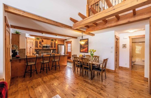 East Kootenay House | Discover mountain serenity at its finest in our stunning home, complete with a soothing hot tub.
