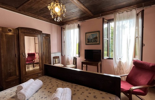 Ospedaletto di Pescantina Apartment | Discover the magic of the Euganeah Hills, bike lovers, close to relaxing thermal area.