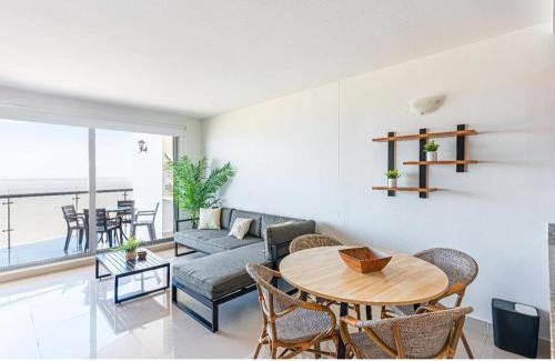 El Cabrero Apartment | Disfruta atardeceres con vista al mar