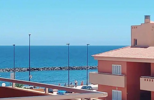 Puerto de Guimar Apartment | Disfruta en 1ª Línea de Playa