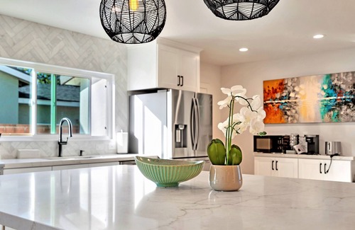 Fullerton House | Disney Villa-Captivating House with Whimsical Décor Anaheim